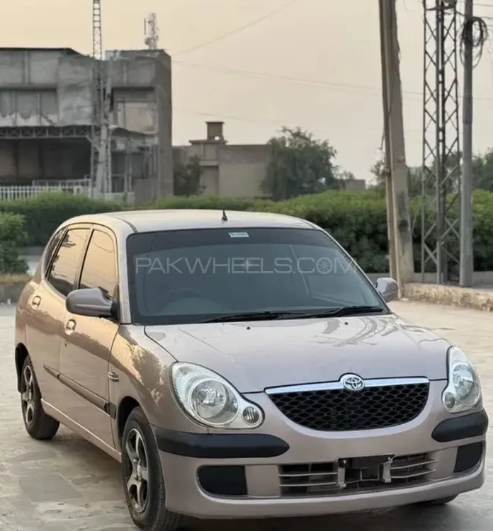Toyota Duet 2002 for Sale in Peshawar Image-1