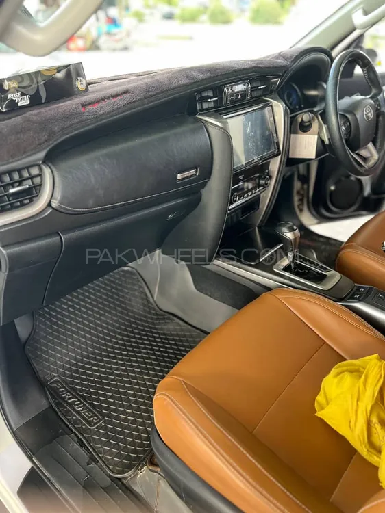 Toyota Fortuner 2021 for Sale in Wah cantt Toyota Fortuner 2021 for Sale in Wah cantt Image-2