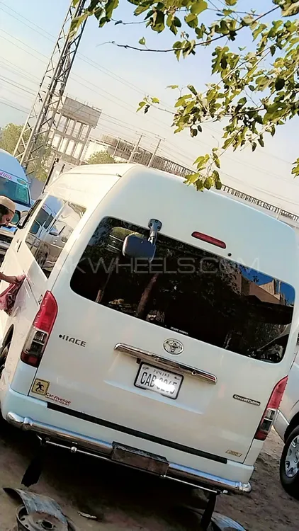 Toyota Hiace 2015 for Sale in Rawalpindi Image-1
