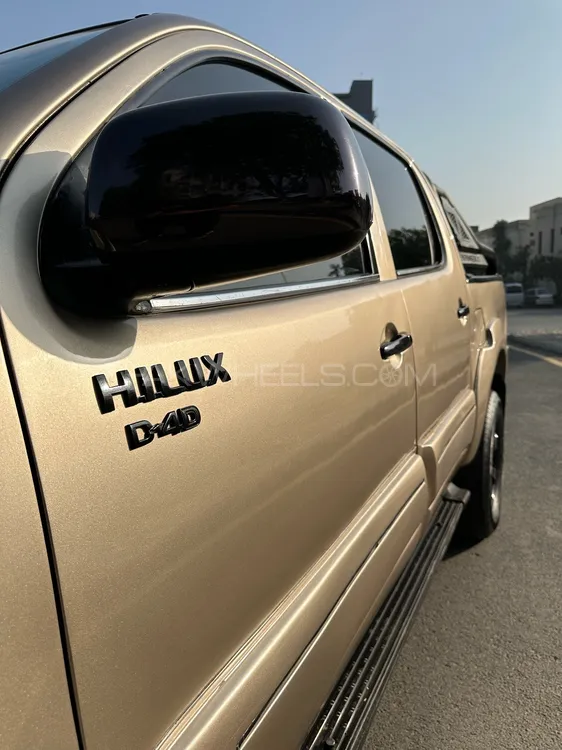 Toyota Hilux 2005 for Sale in Lahore Toyota Hilux 2005 for Sale in Lahore Image-12