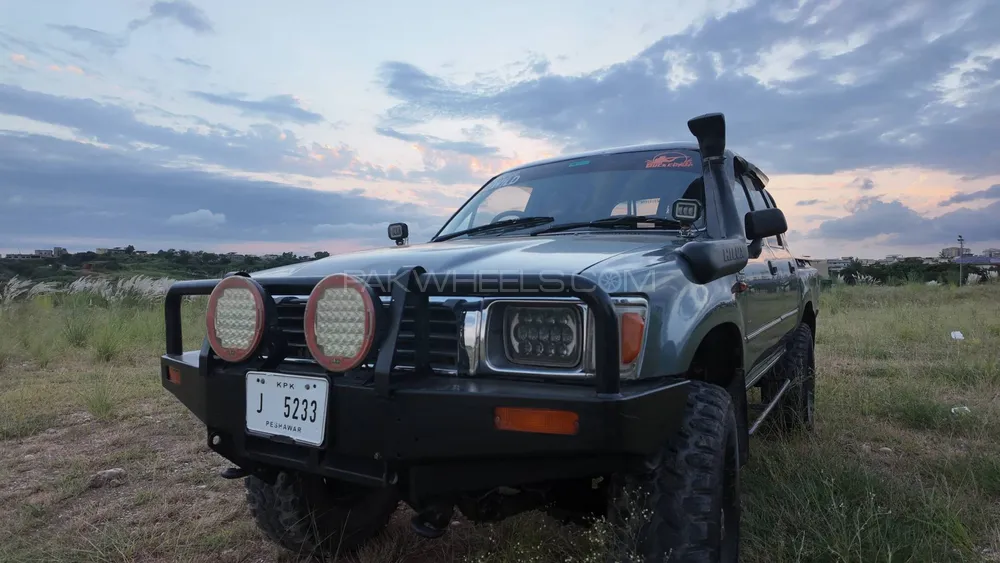 Toyota Hilux 1991 for Sale in Rawalpindi Image-1
