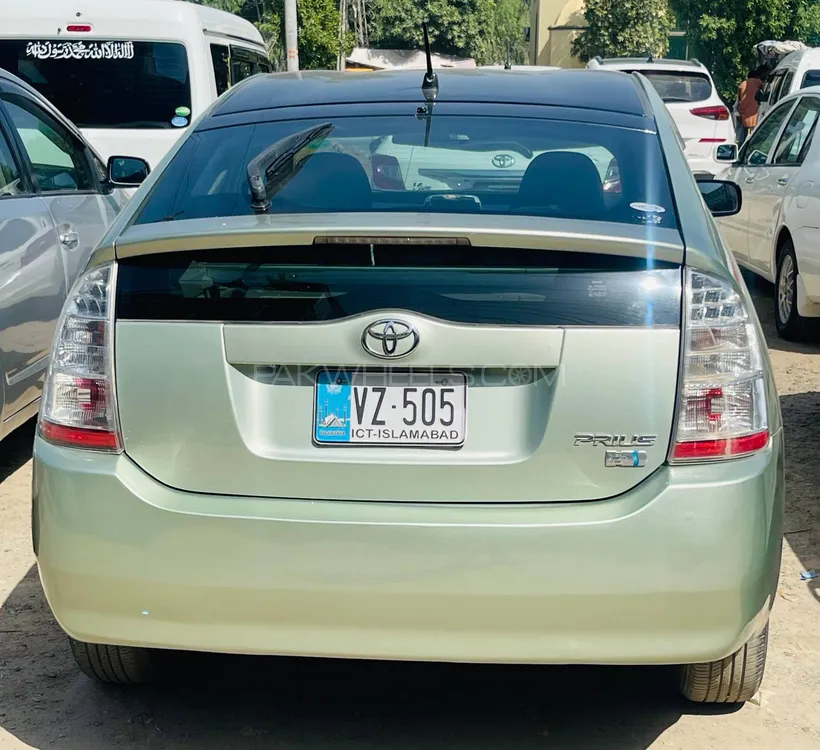 Toyota Prius 2007 for Sale in Gujrat Toyota Prius 2007 for Sale in Gujrat Image-6