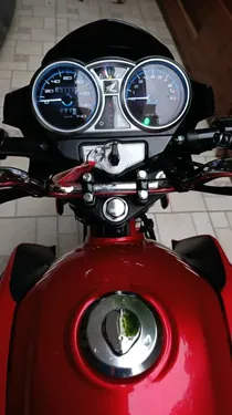 Honda CB 150F 2025