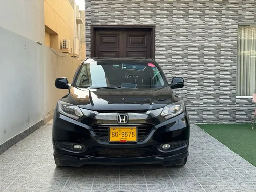 Honda Vezel Hybrid Z Honda Sensing  2017