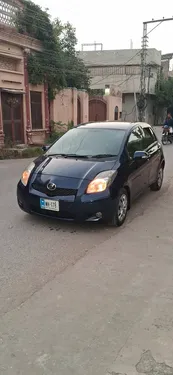 Toyota Vitz B Intelligent Package 1.0 2007