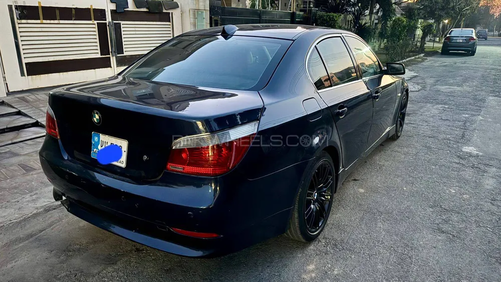 بی ایم ڈبلیو 5 سیریز 2006 for Sale in لاہور بی ایم ڈبلیو 5 سیریز 2006 for Sale in لاہور Image-12
