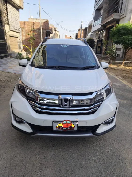 Honda BR-V 2021 for Sale in Faisalabad Image-1