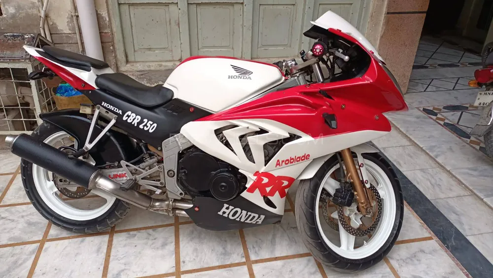 Honda CBR250 RR 1996 for Sale Image-1