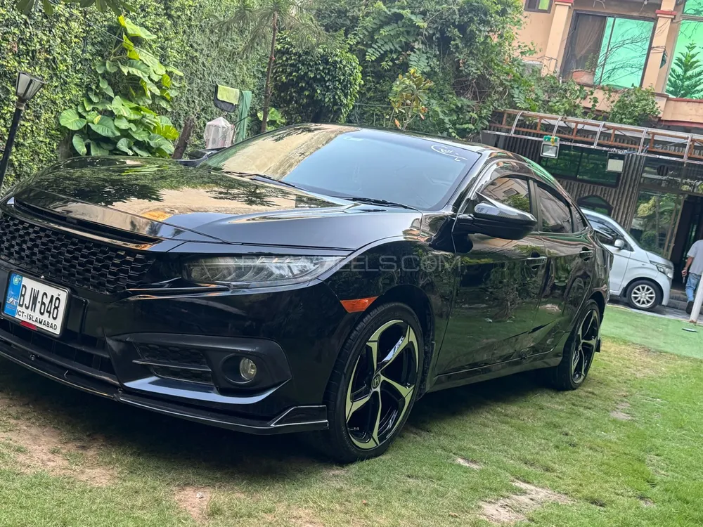 Honda Civic 2018 for Sale in Islamabad Image-1
