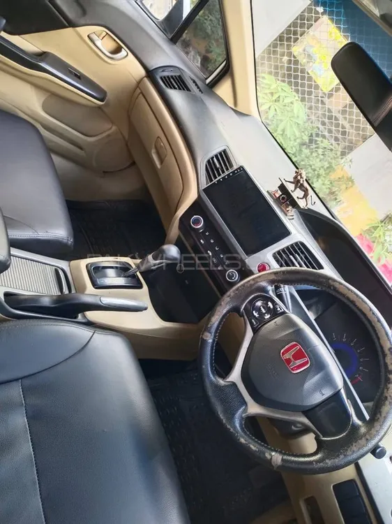 Honda Civic 2012 for Sale in Gujrat Image-1
