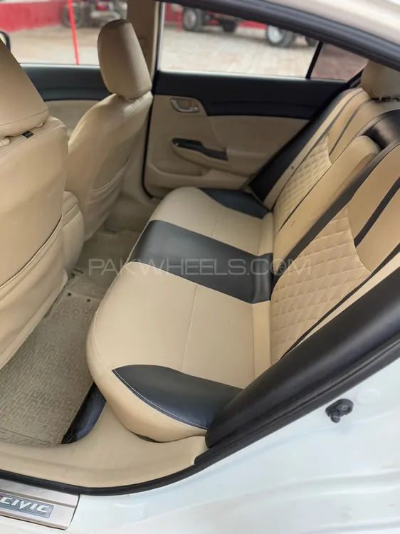 Honda Civic 2015 for Sale in Faisalabad Honda Civic 2015 for Sale in Faisalabad Image-7