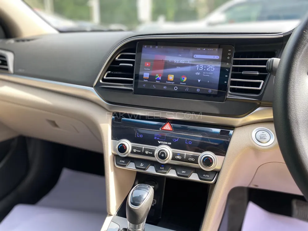 Hyundai Elantra 2023 for Sale in Karachi Hyundai Elantra 2023 for Sale in Karachi Image-14