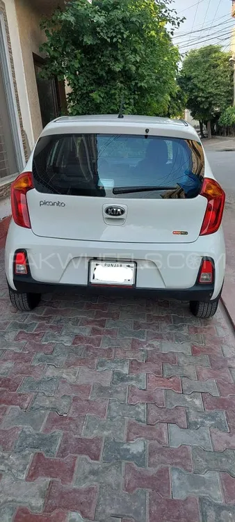 KIA Picanto 2023 for Sale in Lahore KIA Picanto 2023 for Sale in Lahore Image-6