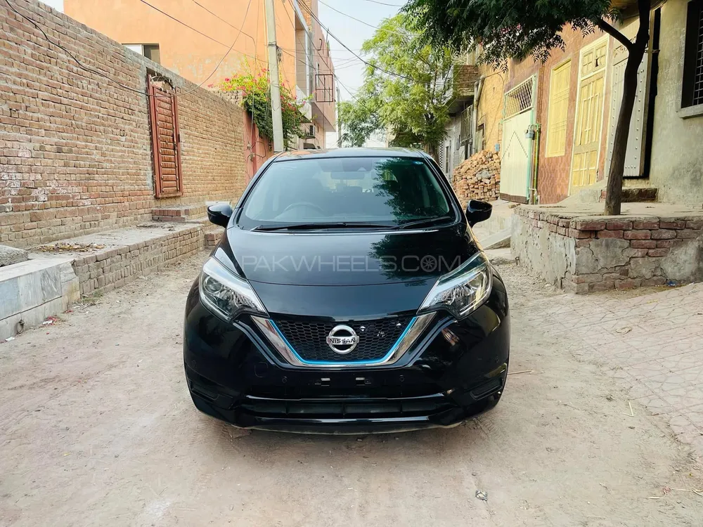 Nissan Note 2020 for Sale in Faisalabad Image-1