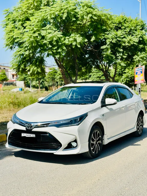 Toyota Corolla 2023 for Sale in Islamabad Image-1
