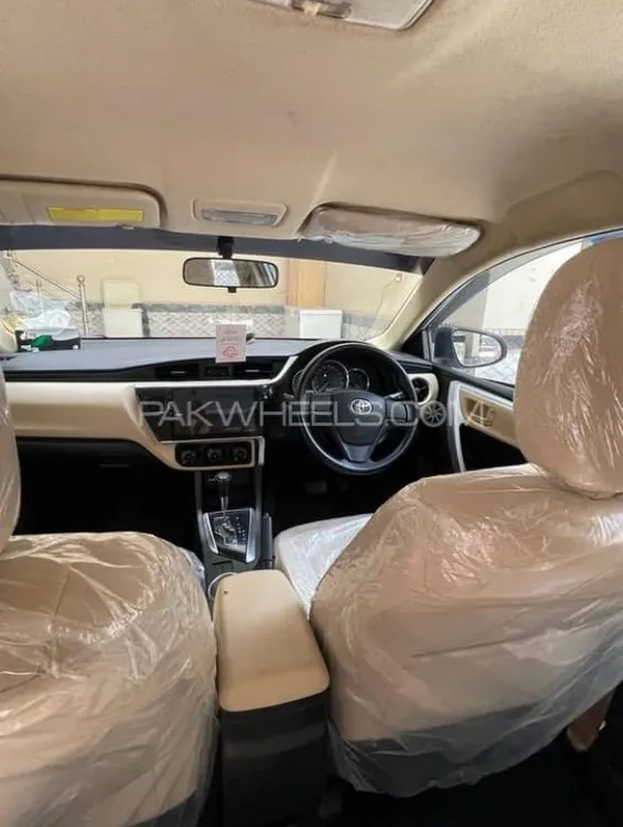 ٹویوٹا کرولا 2019 for Sale in پشاور ٹویوٹا کرولا 2019 for Sale in پشاور Image-4