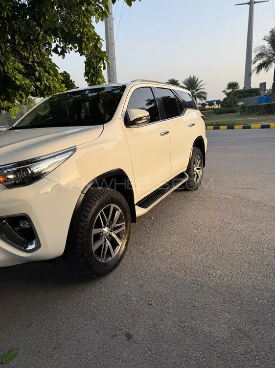 Toyota Fortuner 2018 for Sale in Wah cantt Toyota Fortuner 2018 for Sale in Wah cantt Image-1
