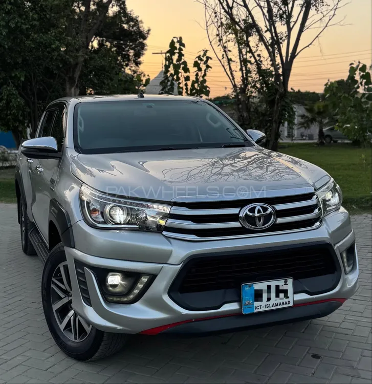 Toyota Hilux 2019 for Sale in Gujranwala Image-1