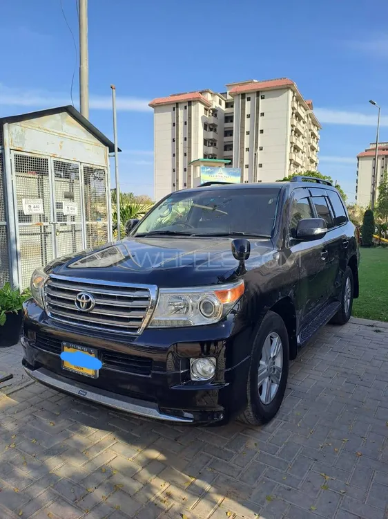 Toyota Land Cruiser 2013 for Sale in Karachi Image-1