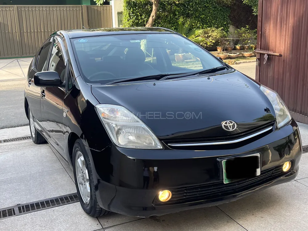 Toyota Prius 2007 for Sale in Lahore Toyota Prius 2007 for Sale in Lahore Image-6