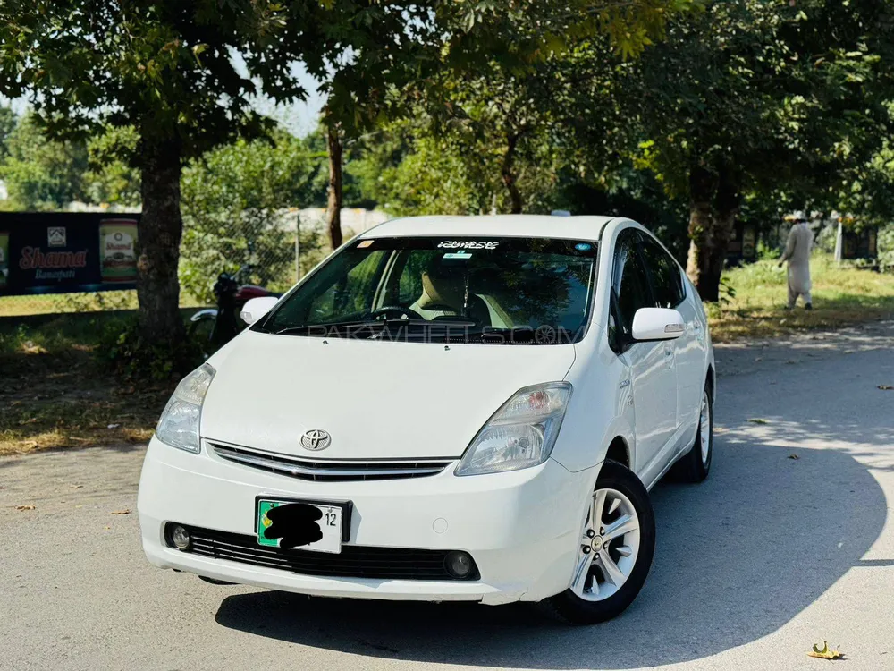 Toyota Prius 2007 for Sale in Nowshera cantt Image-1