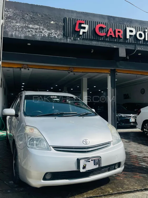 Toyota Prius 2007 for Sale in Attock Toyota Prius 2007 for Sale in Attock Image-3