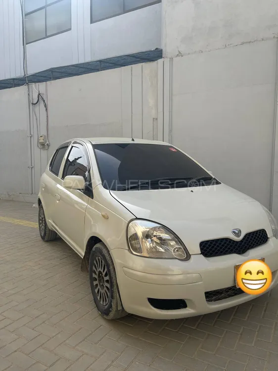 Toyota Vitz 2002 for Sale in Karachi Image-1