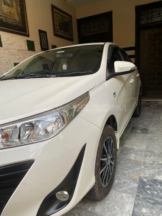Toyota Yaris Sedan 2021 for Sale in Lahore Image-1