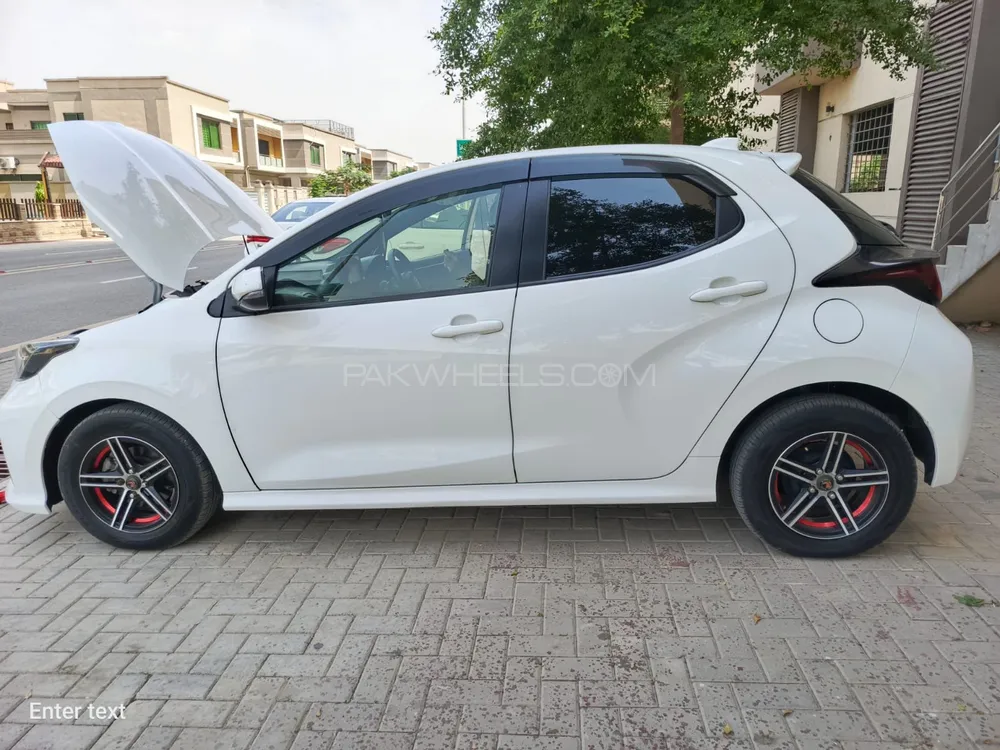 Toyota Yaris Hatchback 2023 for Sale in Karachi Toyota Yaris Hatchback 2023 for Sale in Karachi Image-6
