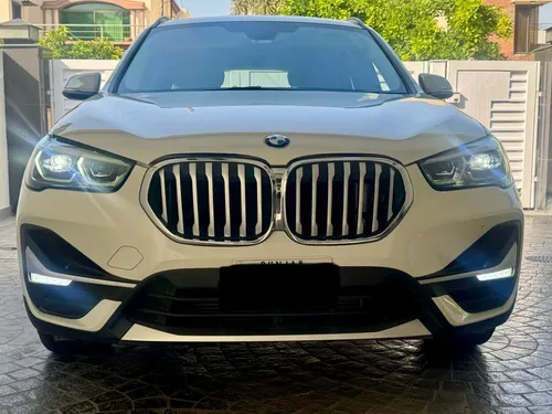 BMW X1 sDrive18i A/T 2022