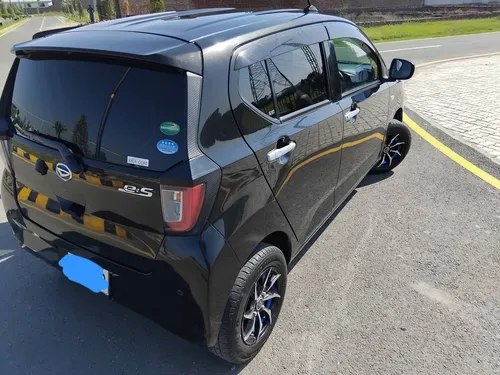 Daihatsu Mira 2020
