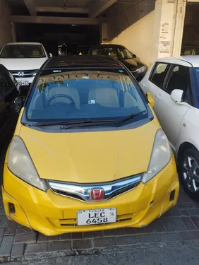 Honda Fit 1.3 Hybrid Base Grade 2012