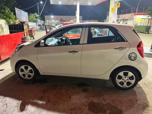 KIA Picanto 1.0 MT 2021