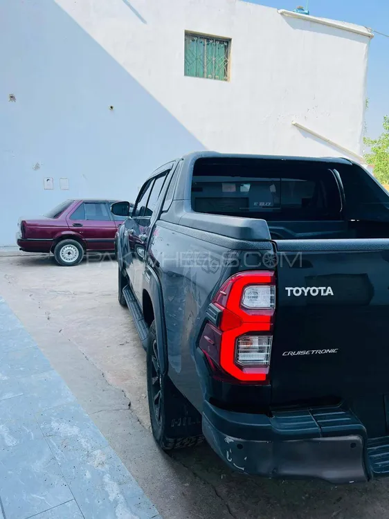 Toyota Hilux 2021 for Sale in Mandi bahauddin Toyota Hilux 2021 for Sale in Mandi bahauddin Image-5