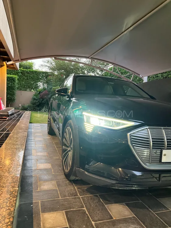 آوڈی ای-ٹران 2020 for Sale in لاہور Image-1