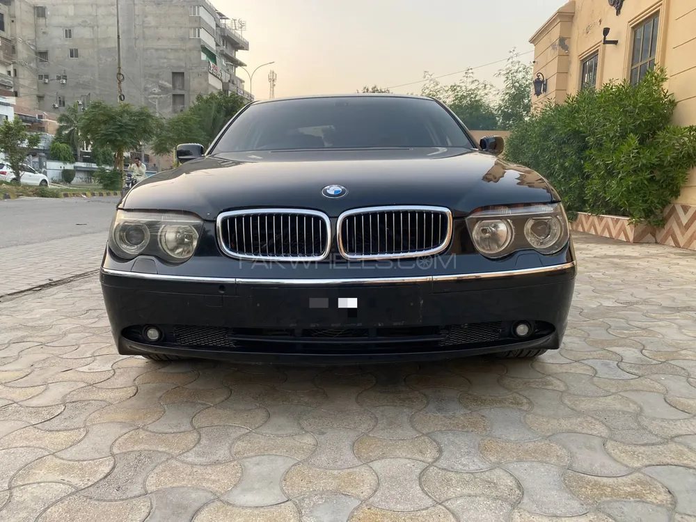 BMW 7 Series 2003 for Sale in Faisalabad Image-1