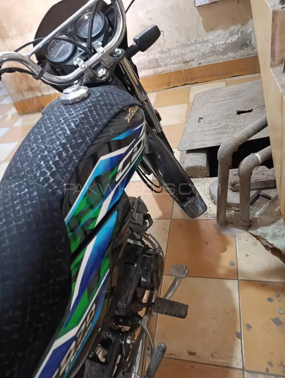 Honda CD 70 Dream 2025 for Sale Honda CD 70 Dream 2025 for Sale Image-2