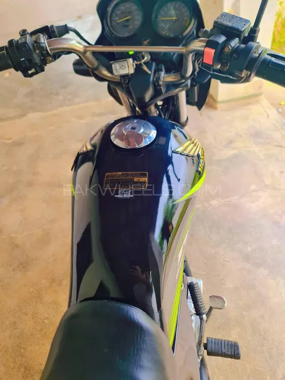 ہونڈا CG 125 Deluxe 2010 for Sale ہونڈا CG 125 Deluxe 2010 for Sale Image-6