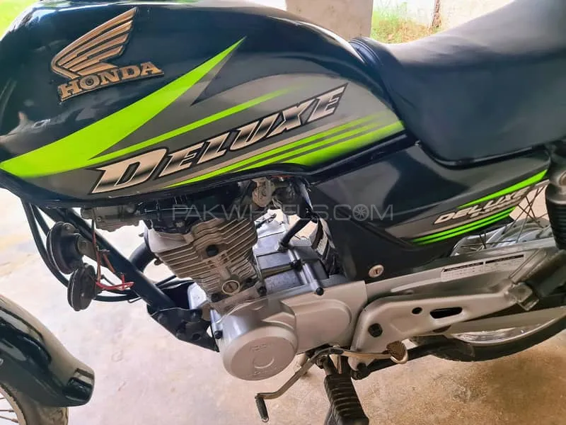 ہونڈا CG 125 Deluxe 2010 for Sale ہونڈا CG 125 Deluxe 2010 for Sale Image-8