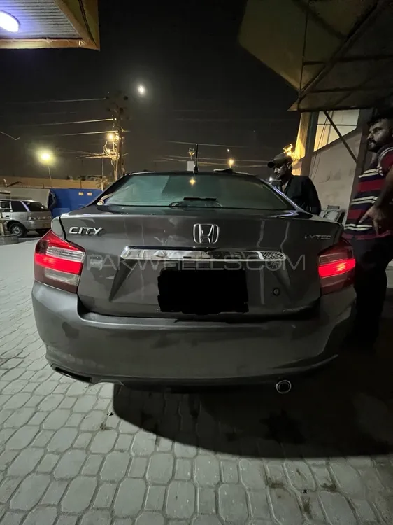 Honda City 2018 for Sale in Karachi Image-1