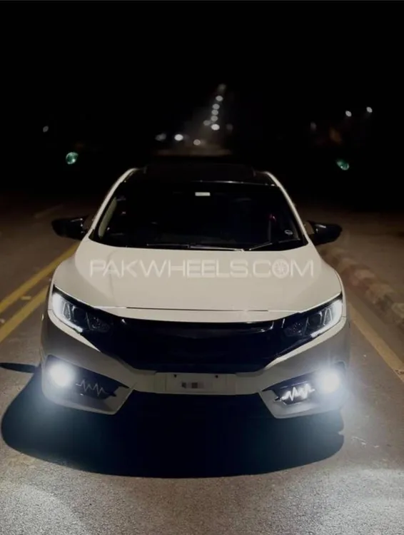 Honda Civic 2017 for Sale in Lahore Image-1