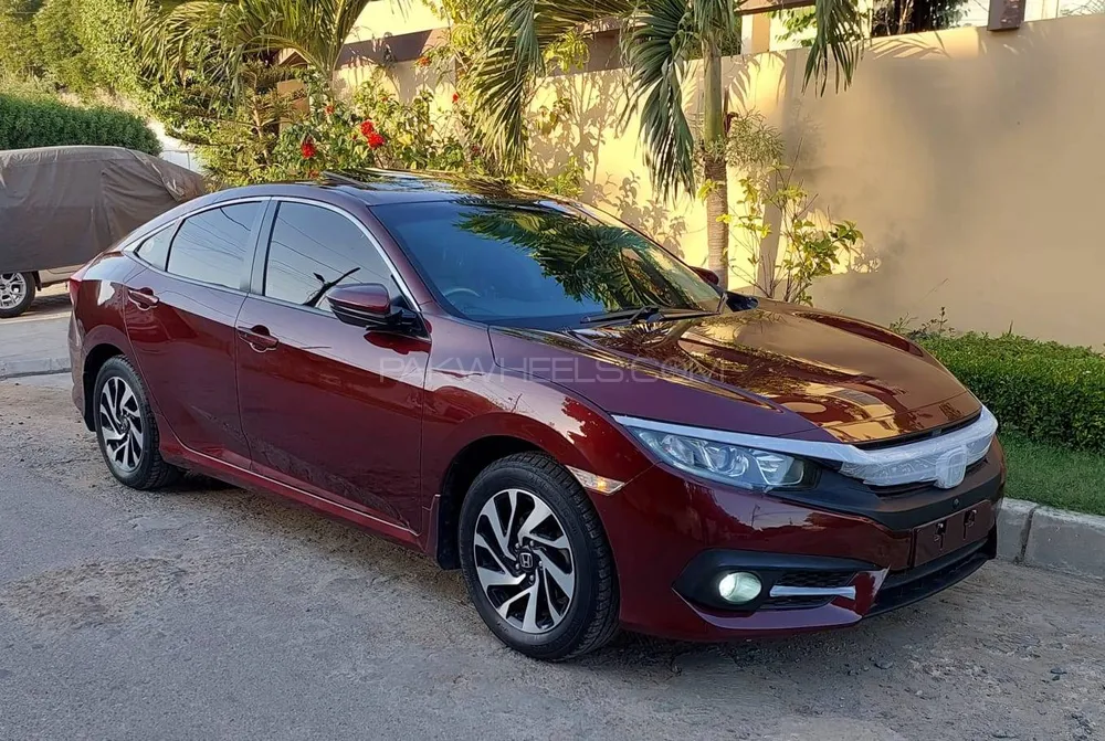 Honda Civic 2018 for Sale in Karachi Image-1
