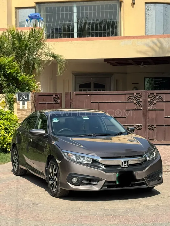 Honda Civic 2018 for Sale in Lahore Image-1