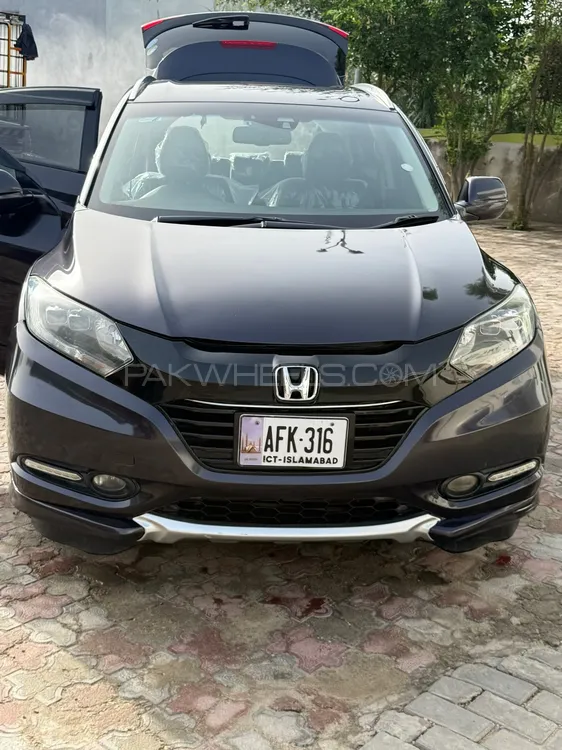 Honda Vezel 2014 for Sale in Gujrat Image-1