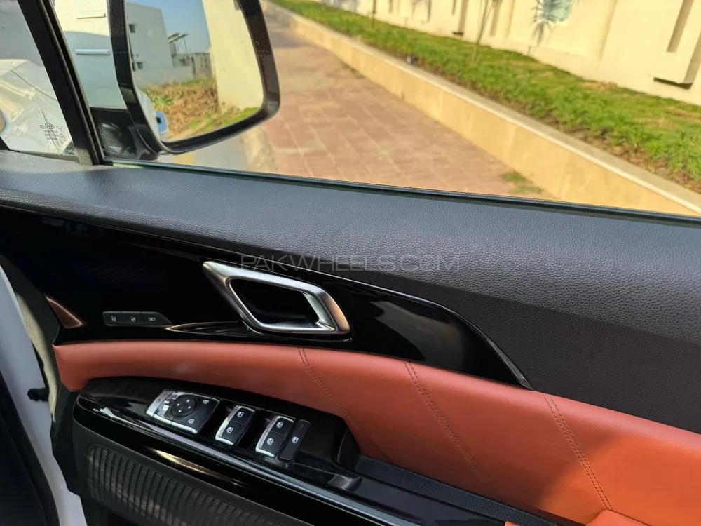 KIA Carnival 2021 for Sale in Islamabad KIA Carnival 2021 for Sale in Islamabad Image-6
