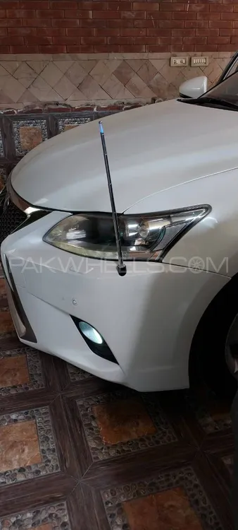 Lexus CT200h 2011 for Sale in Lahore Lexus CT200h 2011 for Sale in Lahore Image-16
