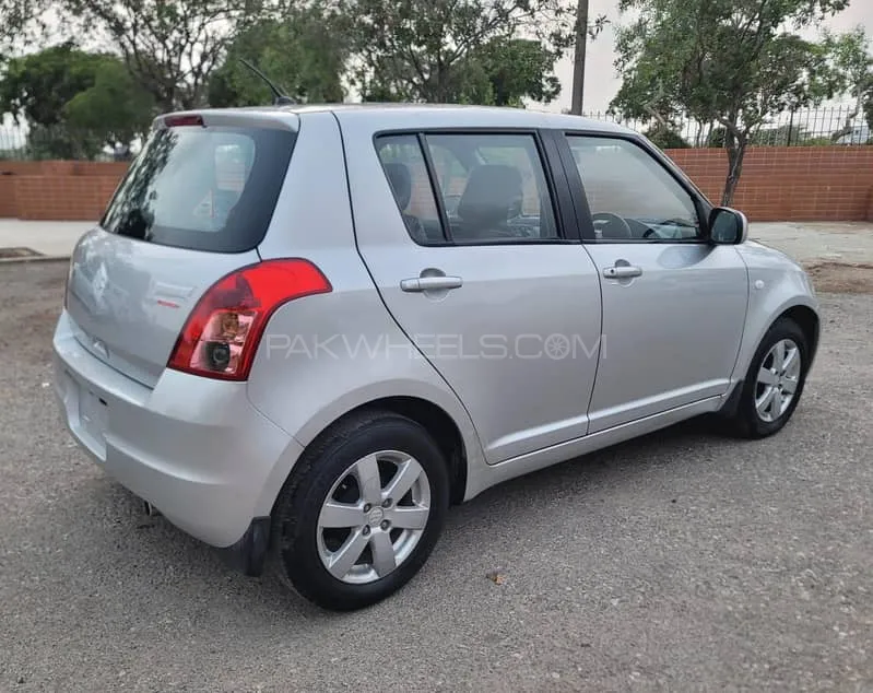 Suzuki Swift 2017 for Sale in Karachi Suzuki Swift 2017 for Sale in Karachi Image-4