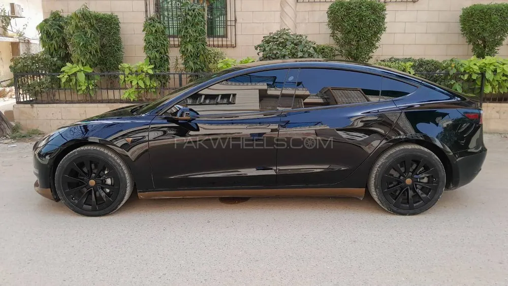 ٹیسلا ماڈل 3 2020 for Sale in کراچی ٹیسلا ماڈل 3 2020 for Sale in کراچی Image-4