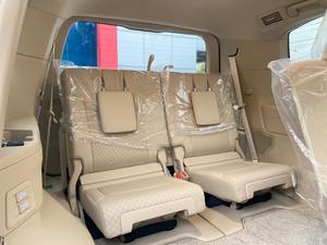 Toyota Land Cruiser ZX LC300 
3.5L Twin Turbo Petrol
Model: 2021
Mileage: 2,000 km 
Unregistered 
Fresh Import 
 
*Heads up Display
*Fingerprint Start
*Rear Entertainment 
*Cool Box
*Beige Room 
*7 Seater 
*Back Autodoor 
*JBL Sound System

Calling and Visiting Hours

Monday to Saturday. 

11:00 AM to 7:00 PM