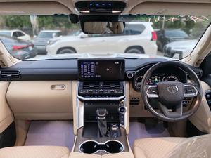 Toyota Land Cruiser ZX LC300 
3.5L Twin Turbo Petrol
Model: 2021
Mileage: 2,000 km 
Unregistered 
Fresh Import 
 
*Heads up Display
*Fingerprint Start
*Rear Entertainment 
*Cool Box
*Beige Room 
*7 Seater 
*Back Autodoor 
*JBL Sound System

Calling and Visiting Hours

Monday to Saturday. 

11:00 AM to 7:00 PM
